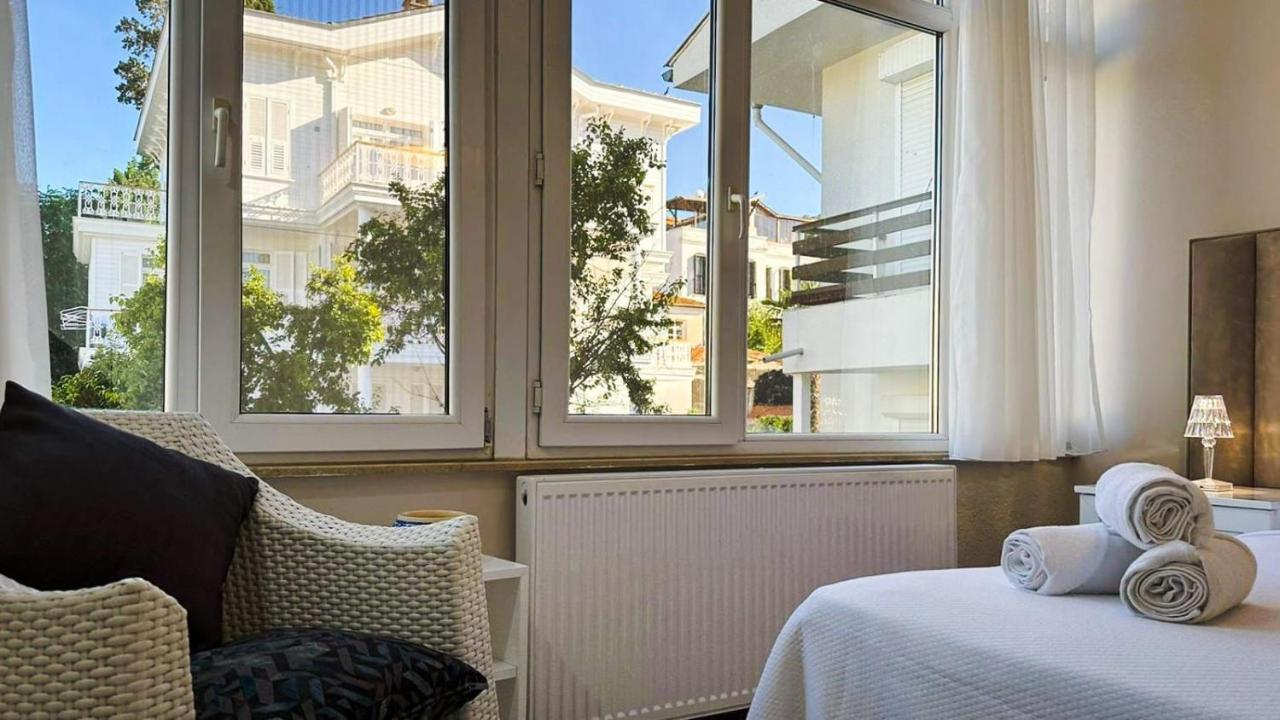 Hi Hotel Ivy Bueyuekada Prinseneilanden Buitenkant foto